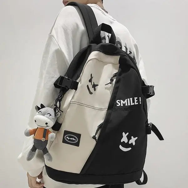 Mochila Escolar Grande Smile + Pingente de Vaquinha4